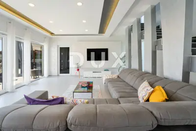 Vila 330 m², Medulin - bazen i pogled na more - 19