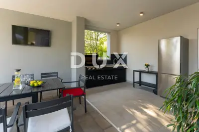 Vila 330 m², Medulin - bazen i pogled na more - 14