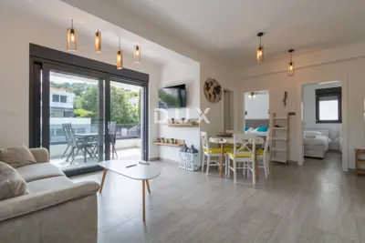 Apartment 55.6 m², Murter - 2 bedrooms, terrace
