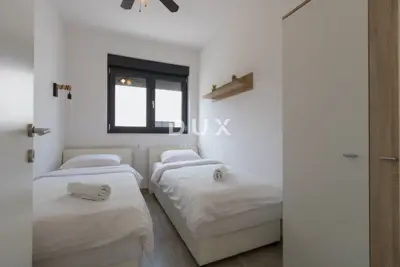 Apartment 55.6 m², Murter - 2 bedrooms, terrace - 5