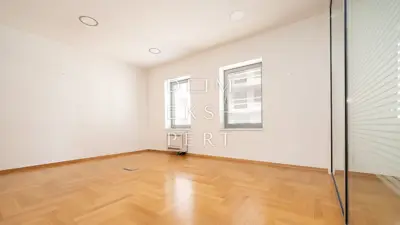 Sloboština, Commercial space for lease in an office building - 250 m² - 5