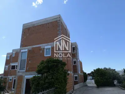 Penthouse 89 m², Vodice - pogled na more i terasa 21 m² - 10
