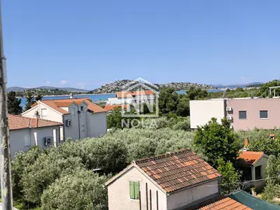 Penthouse 89 m², Vodice - pogled na more i terasa 21 m² - 5