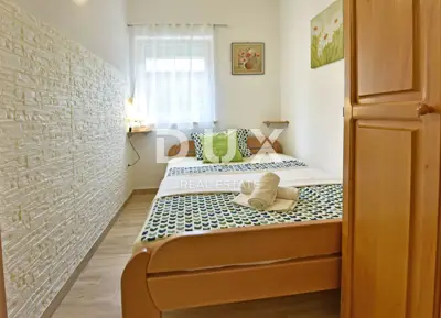 Apartmenthaus 280 m², Poreč - Pool und Sommerküche - 14