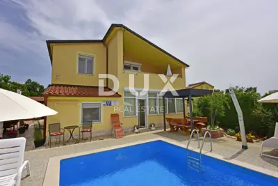 Apartmenthaus 280 m², Poreč - Pool und Sommerküche - 2