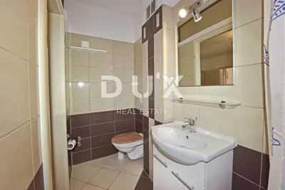 Apartmenthaus 280 m², Poreč - Pool und Sommerküche - 15