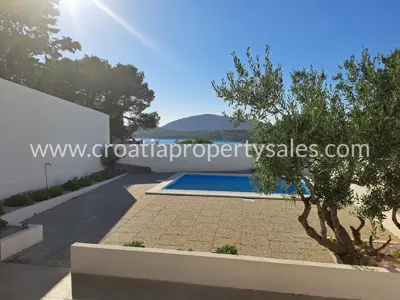 Haus, Šibenik, 168 m², 760 000 € - 4