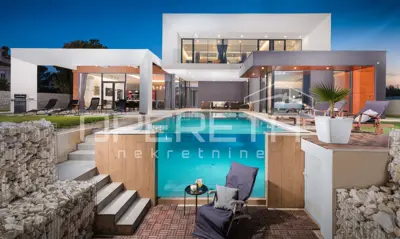 Villa 502 m², Ližnjan - 400 m from the sea - 2