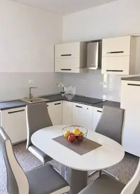 Stan 114 m², Potok Rijeka - renoviran i prostran - 3