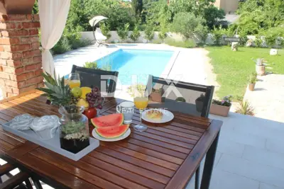 Villa 115 m², Umgebung von Malinska - Privatpool und Garten - 2