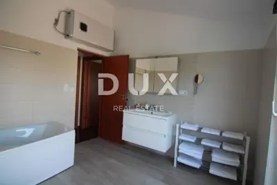 Villa 115 m², Umgebung von Malinska - Privatpool und Garten - 18