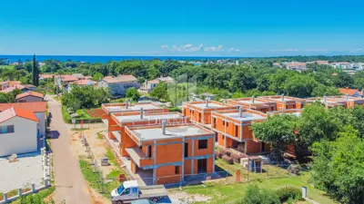 Novigrad, surrounding area! Modern house in shell construction phase! - 4