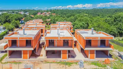 Novigrad, surrounding area! Modern house in shell construction phase! - 2