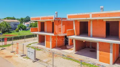 Novigrad, surrounding area! Modern house in shell construction phase! - 9