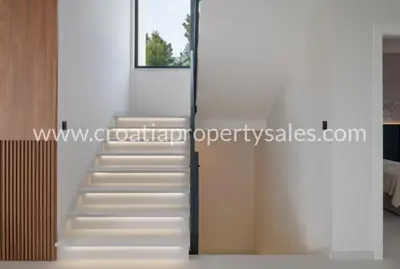 Haus, Split, 240 m², 1 600 000 € - 5