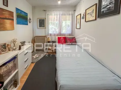 House 120 m², Brežane Lekeničke - landscaped estate - 14