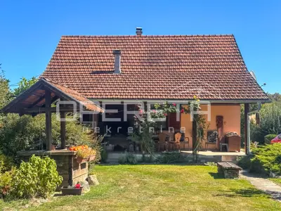 House 120 m², Brežane Lekeničke - landscaped estate - 3
