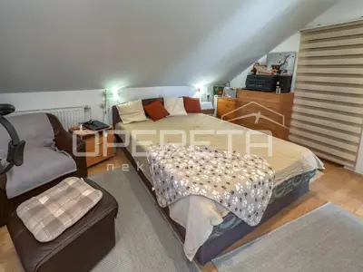 House 120 m², Brežane Lekeničke - landscaped estate - 15