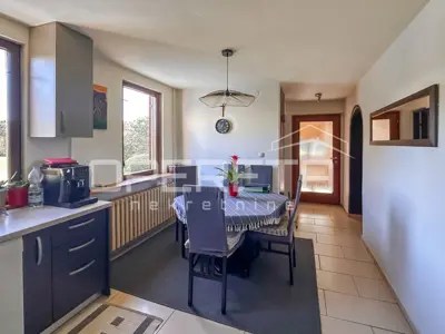 House 120 m², Brežane Lekeničke - landscaped estate - 11