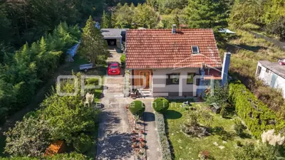 House 120 m², Brežane Lekeničke - landscaped estate - 2