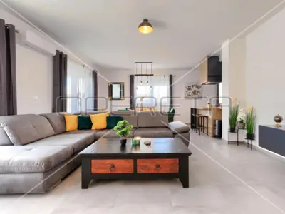 Villa 202 m², Vodnjan - quiet location near the center - 5