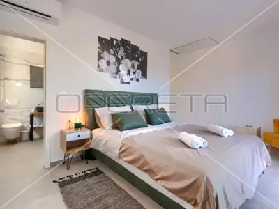Villa 202 m², Vodnjan - quiet location near the center - 13