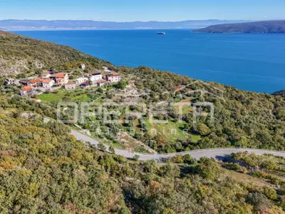 Brestova, građevinsko zemljište s pogledom na more