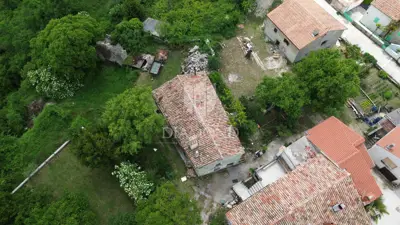 Stara autohtona kuća za kompletnu renovaciju - 2
