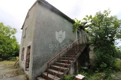 Stara autohtona kuća za kompletnu renovaciju - 3
