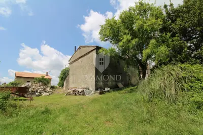 Stara autohtona kuća za kompletnu renovaciju - 7