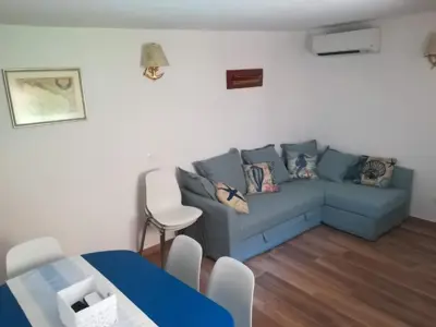 Steinhaus, Baška na Krku, 70 m vom Meer - 6
