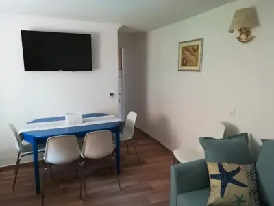 Steinhaus, Baška na Krku, 70 m vom Meer - 8
