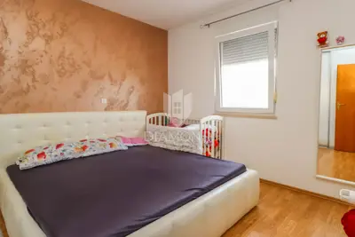 Apartment 67 m², Novigrad - 2 bedrooms and balcony - 7