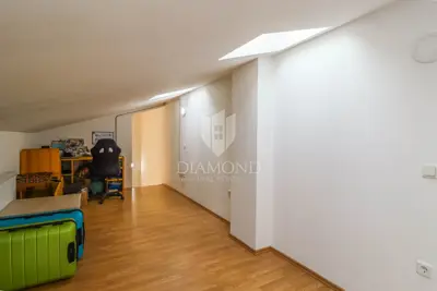 Apartment 67 m², Novigrad - 2 bedrooms and balcony - 14