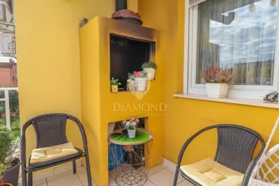 Apartment 67 m², Novigrad - 2 bedrooms and balcony - 15