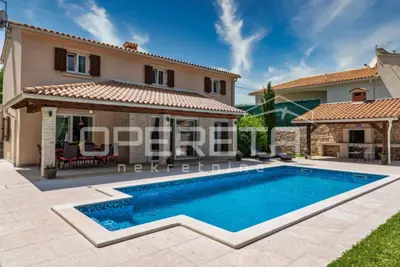 House 145 m², Labin surroundings - peace and privacy