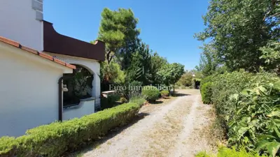 Apartmenthaus 192 m², Linardići na Krku, teilweiser Meerblick - 6
