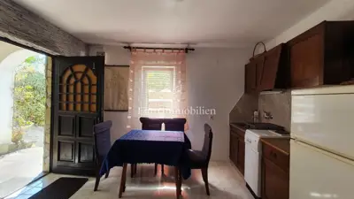 Apartmenthaus 192 m², Linardići na Krku, teilweiser Meerblick - 19