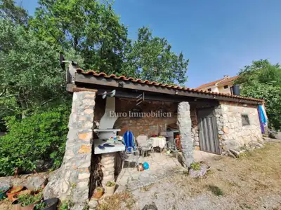 Apartmenthaus 192 m², Linardići na Krku, teilweiser Meerblick - 9