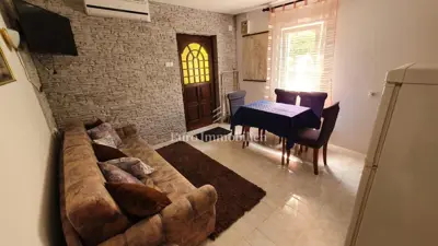 Apartmenthaus 192 m², Linardići na Krku, teilweiser Meerblick - 18