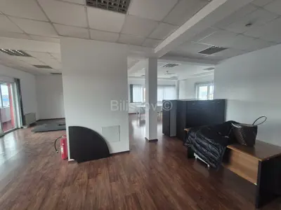 Commercial space 105 m², Lučko, secured parking - 3