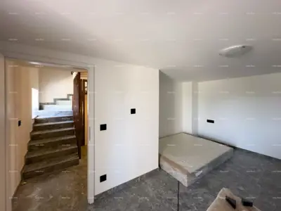 Prodajemo renoviranu Istarsku kamenu kuću u okolici Žminja! - 8