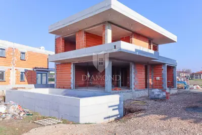 Haus zum Kauf in Poreč, 233,1 m² - 3