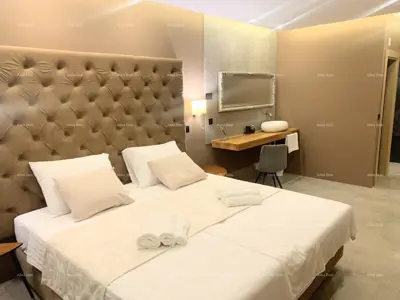 Kuća 328 m², Ližnjan - infinity bazen i vrt - 4