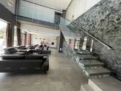 Kuća 328 m², Ližnjan - infinity bazen i vrt - 16