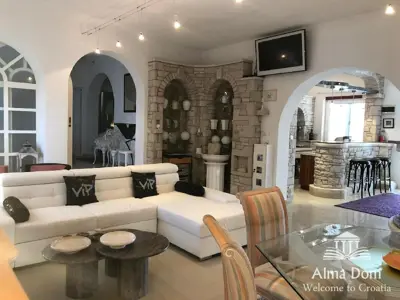Vila 1 951 m², Medulin, 5 zvjezdica i privatna okućnica - 9