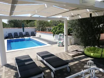 Vila 1 951 m², Medulin, 5 zvjezdica i privatna okućnica