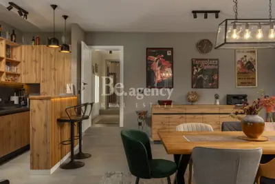 Vila 273 m², Kunj, Raša - pogled na Učku i grijani bazen - 21