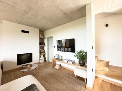 Kuća u Bujama, 3 spavaće sobe, strogi centar i pogled na more - 3