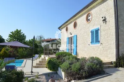Dvojna kuća, Kaštelir, bazen i priroda u okolici Poreča - 2